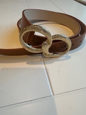 Brown Women's Belt with Textured Gold Double-Loop Buckle